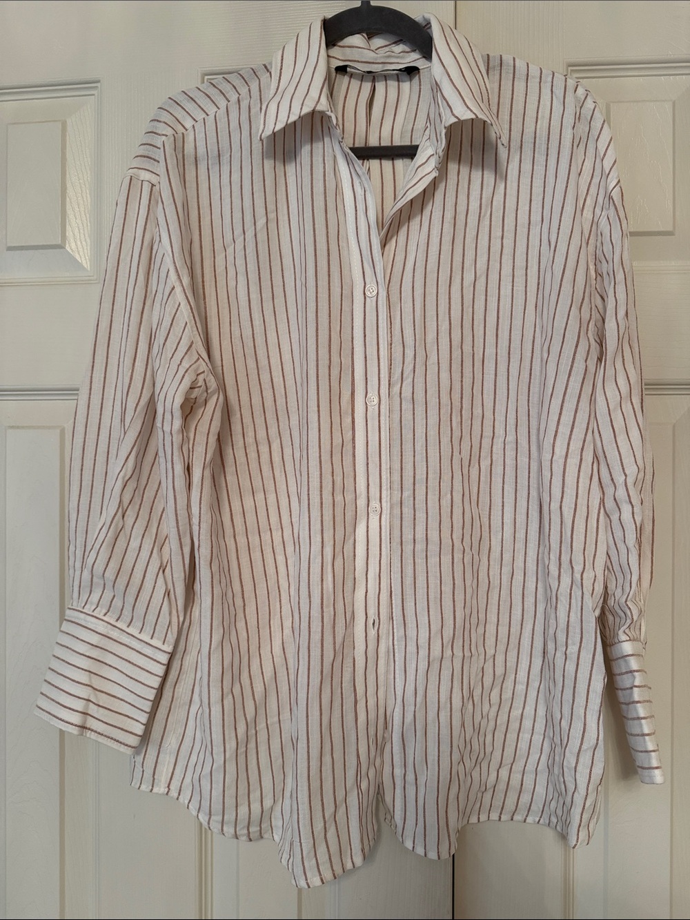 Zara White Button-Down Shirt with Brown Stripe Detail